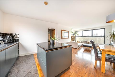 2 bedroom apartment for sale, Endwell Road, Brockley, SE4
