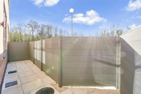 undefined, Sunrise Parkway, Milton Keynes MK14