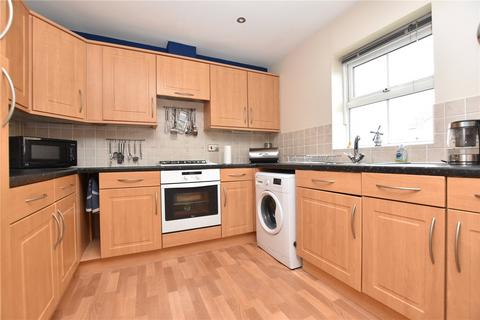 2 bedroom apartment for sale, Meadowbrook Court, Morley, Leeds, West Yorkshire