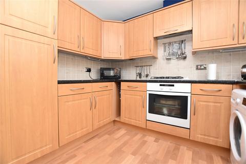 2 bedroom apartment for sale, Meadowbrook Court, Morley, Leeds, West Yorkshire