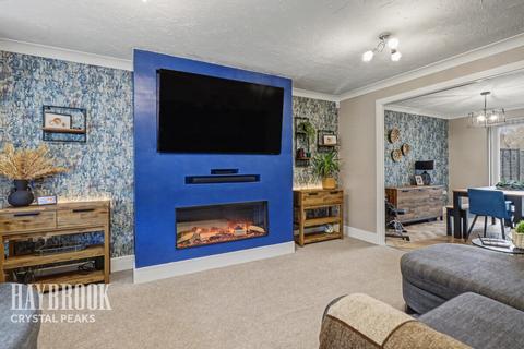 4 bedroom detached house for sale, Green Close, Renishaw