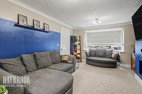4 bedroom detached house for sale, Green Close, Renishaw