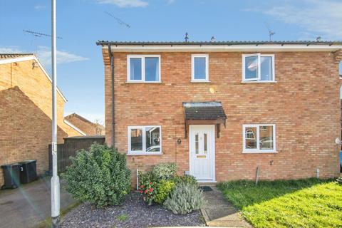 2 bedroom semi-detached house for sale, Blake Road, Stowmarket, Suffolk, IP14