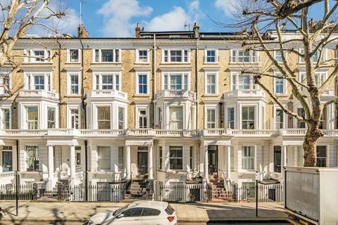 2 bedroom flat for sale, Marloes Road, London W8