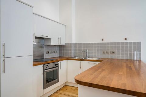 2 bedroom flat for sale, Marloes Road, London W8