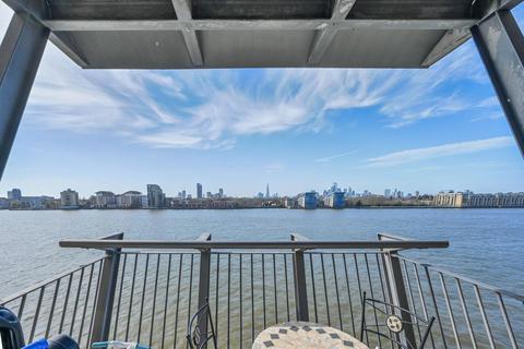 undefined, Naxos Building, E14, Canary Wharf, London, E14