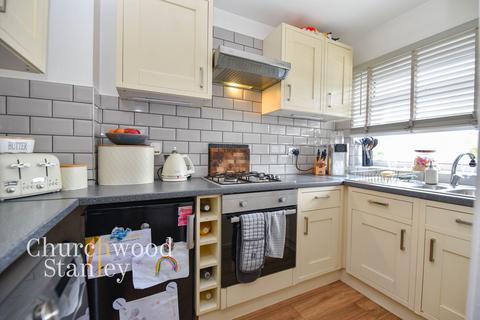 2 bedroom terraced house for sale, Kings Close, Lawford, CO11