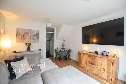 2 bedroom terraced house for sale, Kings Close, Lawford, CO11