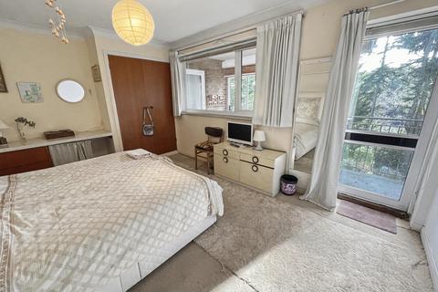 4 bedroom detached bungalow for sale, Bournemouth