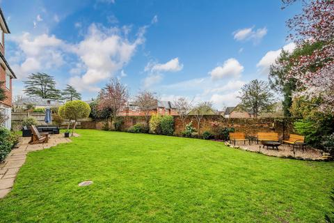 undefined, Park Hall Road, Reigate RH2