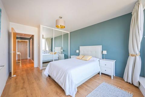 1 bedroom flat for sale, Basin Approach, Limehouse, London, E14