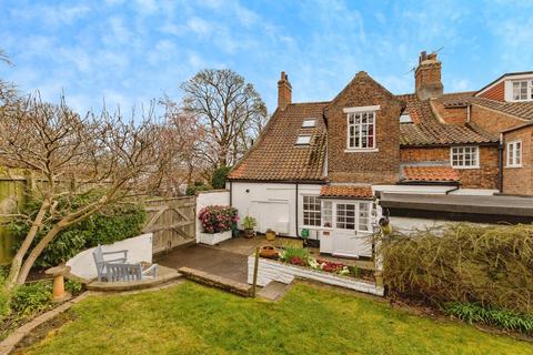 5 bedroom end of terrace house for sale, Church Road, Egglescliffe, Stockton-on-Tees, TS16