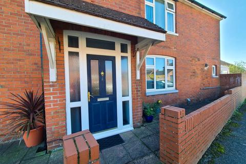 3 bedroom semi-detached house for sale, St James Road, Upper Shirley, SO15 5FD