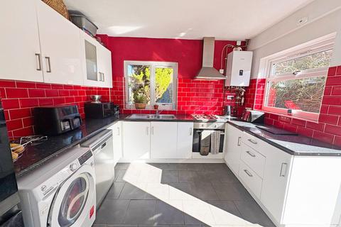 3 bedroom semi-detached house for sale, Wilford Grove, Skegness, Lincolnshire, PE25 3EZ