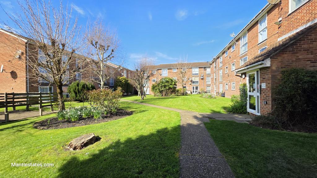 Communal gardens