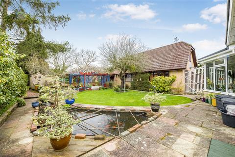 4 bedroom detached house for sale, Fenns Lane, Woking GU24