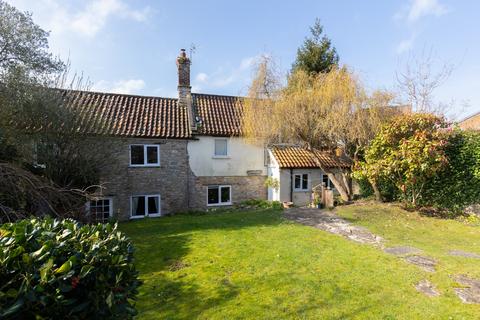 undefined, Off St Thomas Street, Wells