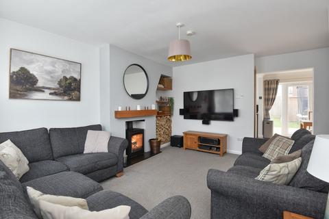 3 bedroom semi-detached house for sale, Highfield Road, Willesborough