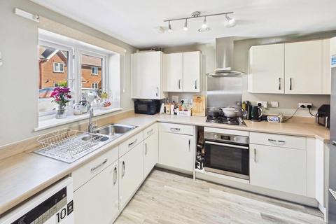 2 bedroom terraced house for sale, Cleverley Rise, Southampton SO31
