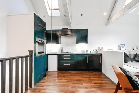 undefined, Gladys Avenue, Portsmouth, Hampshire, PO2