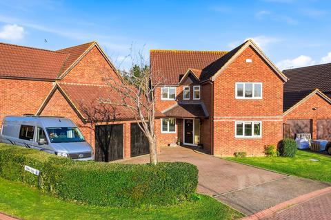 4 bedroom detached house for sale, Aldrich Drive, Willen, MK15