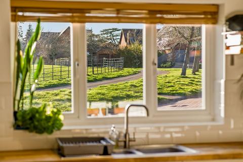 4 bedroom detached house for sale, Aldrich Drive, Willen, MK15
