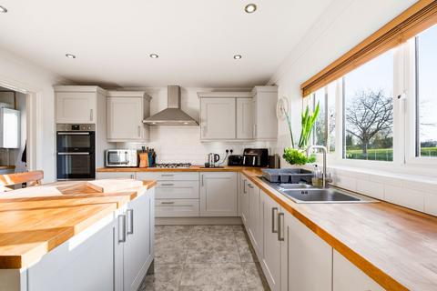 4 bedroom detached house for sale, Aldrich Drive, Willen, MK15