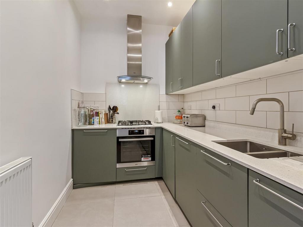 68, Richmond Road Worthing, BN11 4 AF-004.JPG