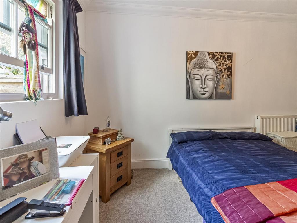 68, Richmond Road Worthing, BN11 4 AF-006.JPG