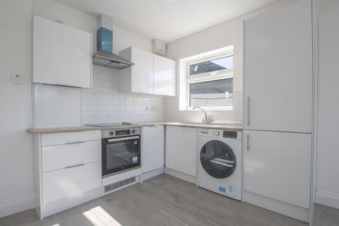 2 bedroom flat to rent, Bexley DA5