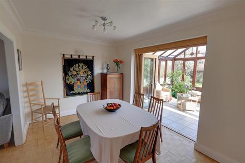 5 bedroom detached house for sale, Glebe Close, Newent