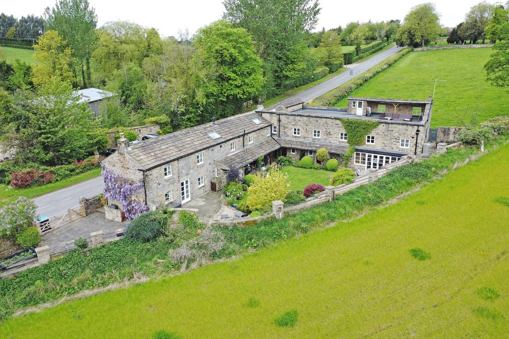 6 bedroom detached house for sale