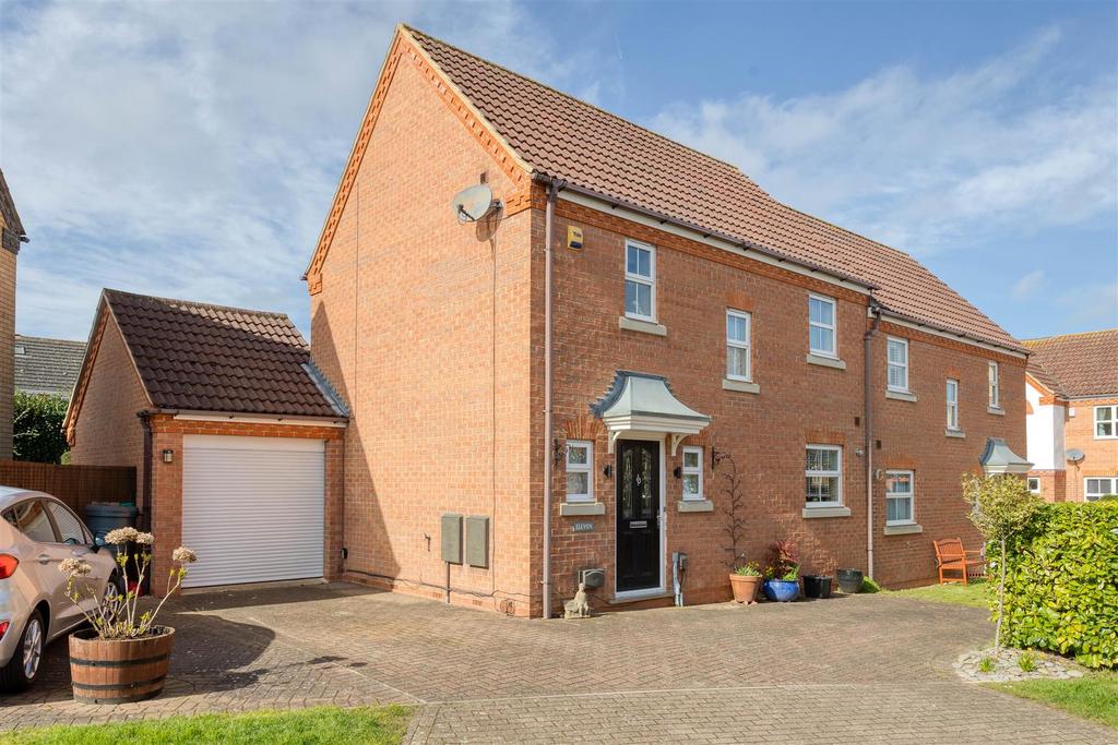11 Mallard Close-17.jpg