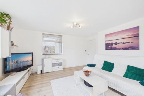 2 bedroom flat for sale, Highridge Green, Bristol BS13