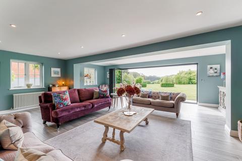undefined, Rotherfield Greys, Henley-On-Thames, RG9