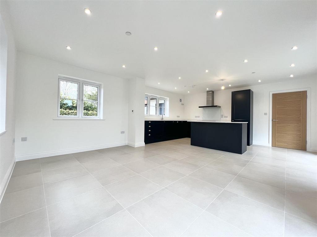Kitchen/Breakfast Room