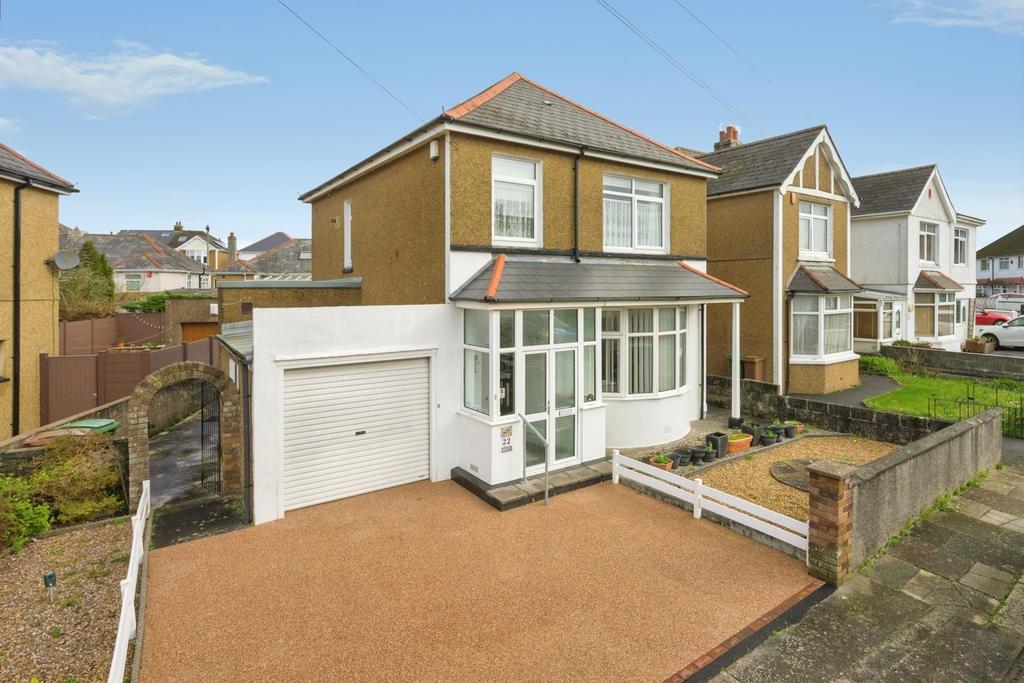 3 bedroom detached house for sale