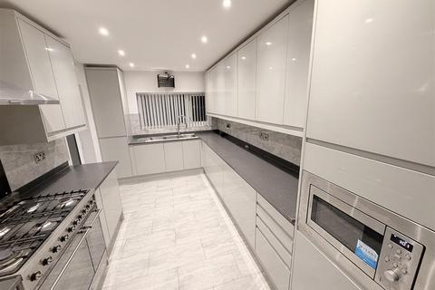 undefined, Aspley Lane, Nottingham NG8