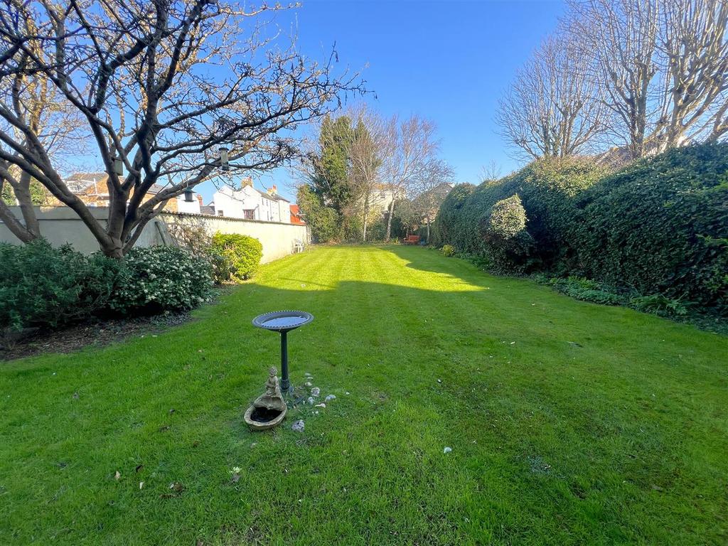 Rear garden.JPG