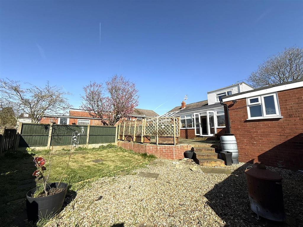 23 coombe rear.jpeg