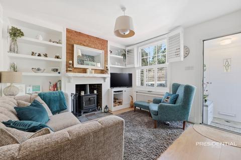 undefined, Lower Road, Loughton IG10