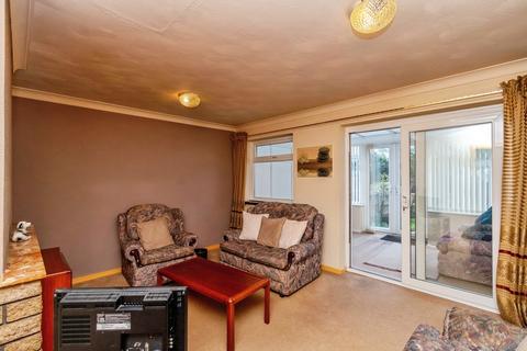 3 bedroom semi-detached house for sale, Avenue Road, Heath Hayes, Cannock, WS12