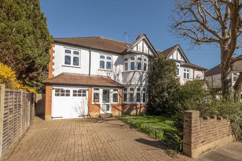 undefined, Wellesley Crescent, Twickenham, TW2