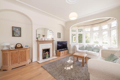 undefined, Wellesley Crescent, Twickenham, TW2