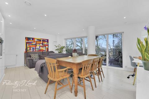 2 bedroom flat for sale, 3 Dalston Lane, London