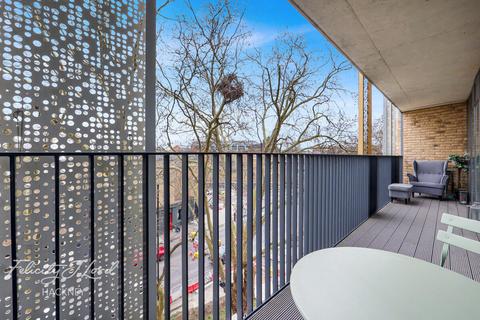 2 bedroom flat for sale, 3 Dalston Lane, London