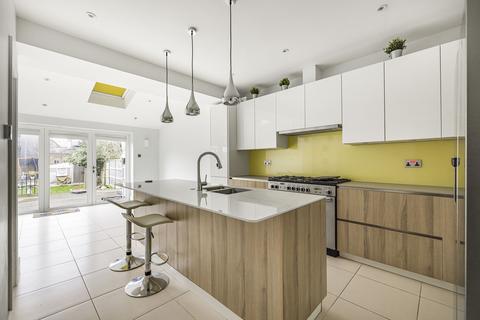 undefined, Church Avenue, Beckenham, BR3