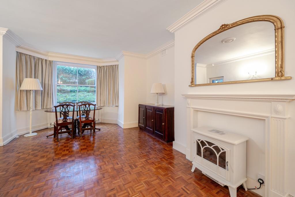 1400743-9-696658a...