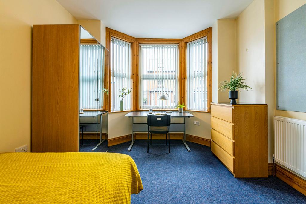 Bedroom 5