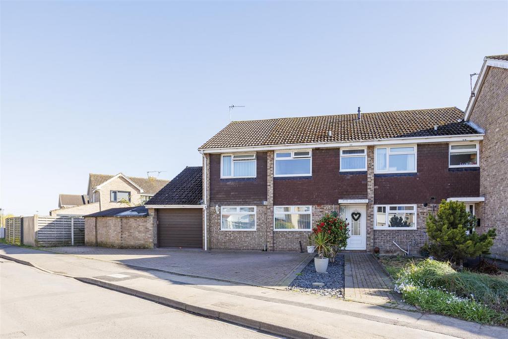 55 Keble Park North 37.jpg